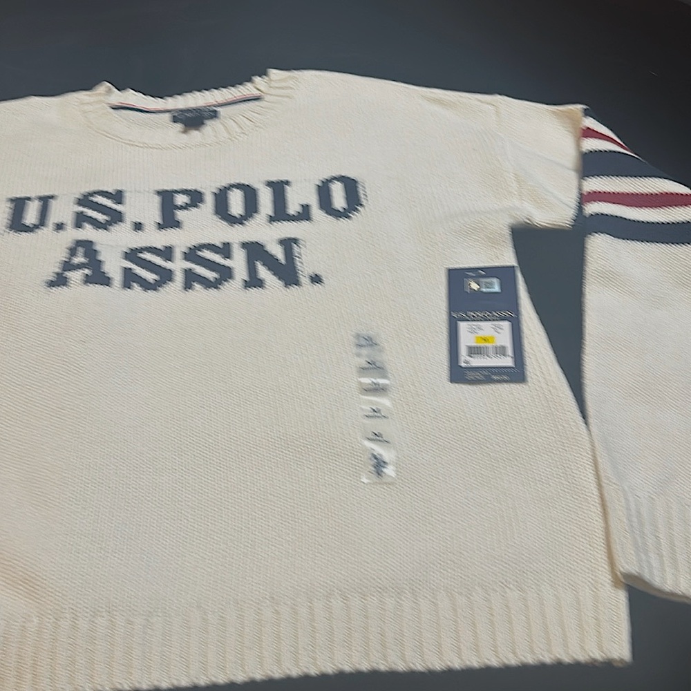 Women’s sweater